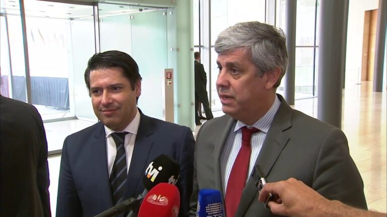 Minist&eacute;rio das Finan&ccedil;as: Descubra os Contatos Essenciais para Solu&ccedil;&otilde;es Financeiras