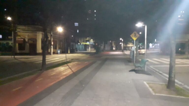 Cl&iacute;nica do Pelo na Av. Roma: O Segredo para Cabelos Perfeitos